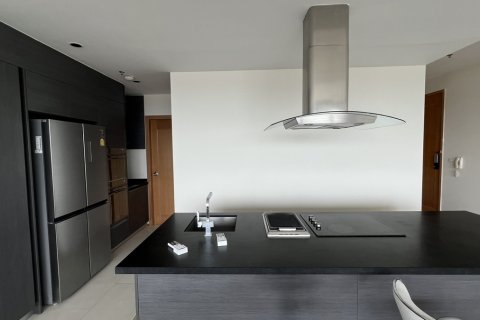 Condo in Khlong Toei, Bangkok, Thailand, 3 bedrooms № 201208 - photo 7