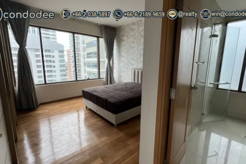 Condo in Khlong Toei, Bangkok, Thailand, 3 bedrooms № 201208 - photo 5