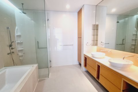 Condo à Khlong Toei, Bangkok, Thaïlande, 4 chambres № 201207 - photo 13