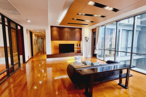 Condo à Khlong Toei, Bangkok, Thaïlande, 4 chambres № 201207 - photo 6