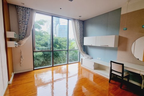 Condo à Khlong Toei, Bangkok, Thaïlande, 4 chambres № 201207 - photo 18