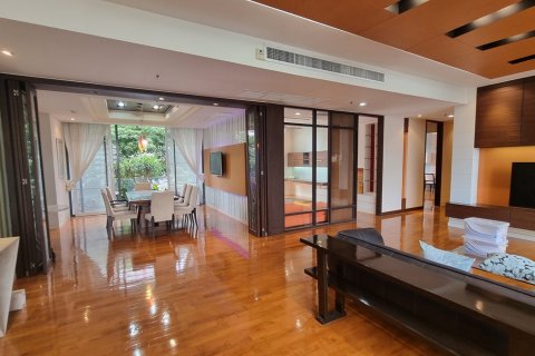 Condo à Khlong Toei, Bangkok, Thaïlande, 4 chambres № 201207 - photo 8