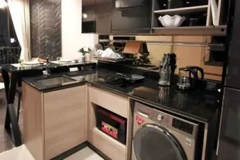 Студия в кондо в Дин Даенге, Бангкок, Таиланд № 153219 - фото 3