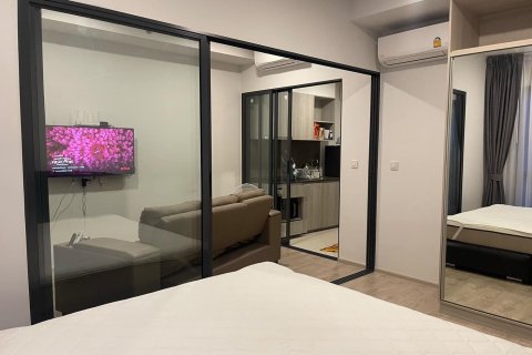 Studio in the Condo in Suan Luang, Bangkok, Thailand  № 153225 - photo 1