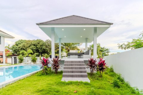 Villa in Phuket, Thailand 4 bedrooms № 153224 - photo 11