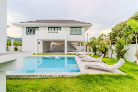 Villa in Phuket, Thailand 4 bedrooms № 153224 - photo 4