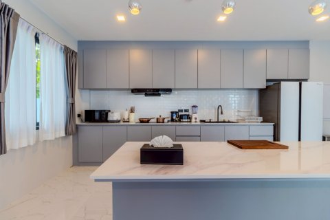 Villa in Phuket, Thailand 4 bedrooms № 153224 - photo 29
