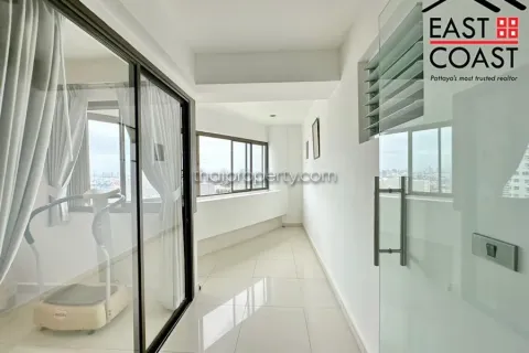 Condominio de 3 dormitorios en Jomtien Beach, Pattaya, Tailandia № 212385 - foto 16