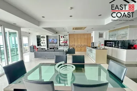 Condominio de 3 dormitorios en Jomtien Beach, Pattaya, Tailandia № 212385 - foto 4