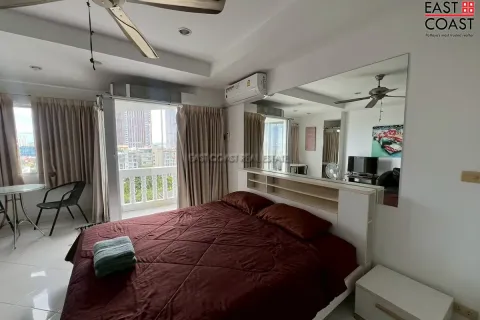 Studio in the Condo on Jomtien Beach, Pattaya, Thailand № 212386