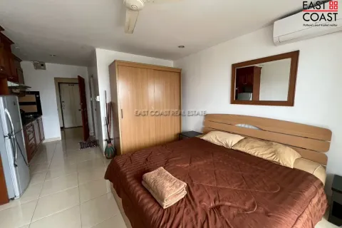Estudio en el condominio en Jomtien Beach, Pattaya, Tailandia № 212386 - foto 23