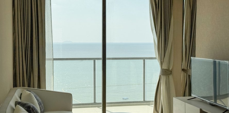 Studio in the Condo in Pattaya, Thailand  № 158933