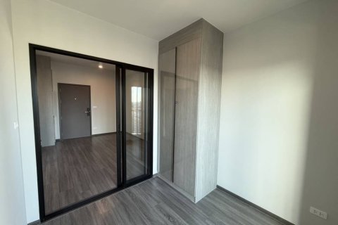 Condo in Bangkok, Thailand, 2 bedrooms  № 158925 - photo 6