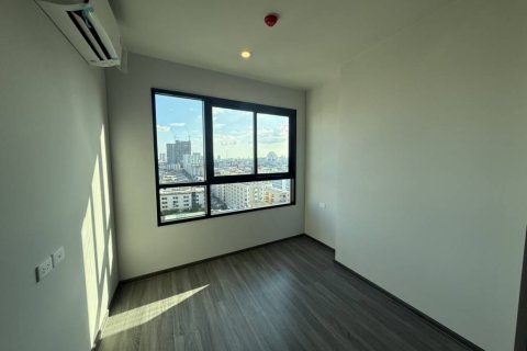 Condo in Bangkok, Thailand, 2 bedrooms  № 158925 - photo 2