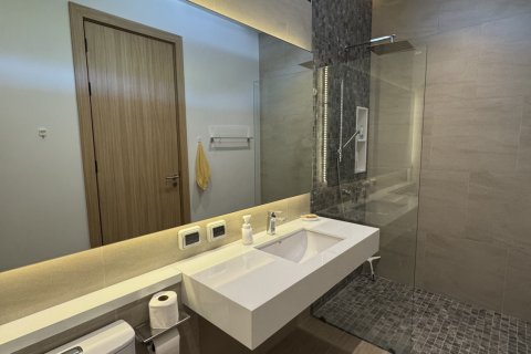 Villa in Phuket, Thailand 3 bedrooms № 173215 - photo 13