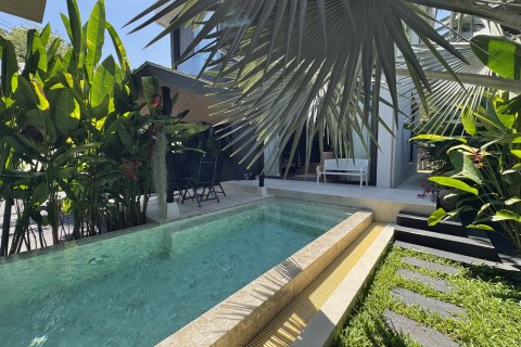 Villa in Phuket, Thailand 3 bedrooms № 173215 - photo 9