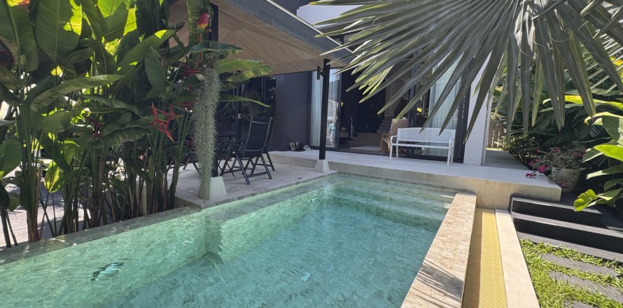 Villa in Phuket, Thailand 3 bedrooms № 173215