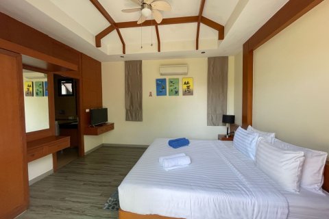 Villa in Phuket, Thailand 3 bedrooms № 173214 - photo 4