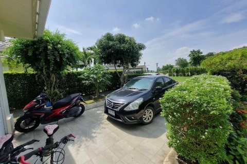 Villa in Hua Hin, Thailand 3 bedrooms № 163553 - photo 3