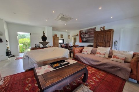 Villa in Hua Hin, Thailand 3 bedrooms № 163553 - photo 11