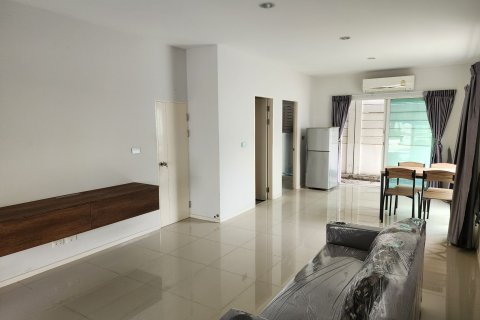 Дом в Правете, Бангкок, Таиланд с 3 спальнями  № 163552 - фото 2