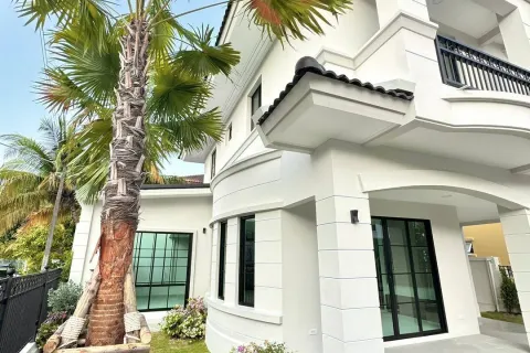 Дом в Пхукете, Таиланд с 4 спальнями  № 161380 - фото 3