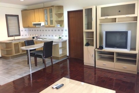 Studio in the Condo in Khlong Toei, Bangkok, Thailand  № 161382 - photo 10