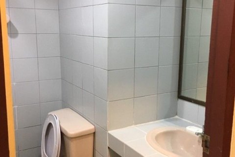 Studio in the Condo in Khlong Toei, Bangkok, Thailand  № 161382 - photo 18