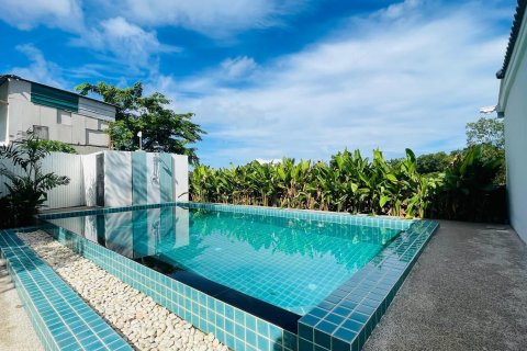 Villa in Phuket, Thailand 3 bedrooms № 169156 - photo 1