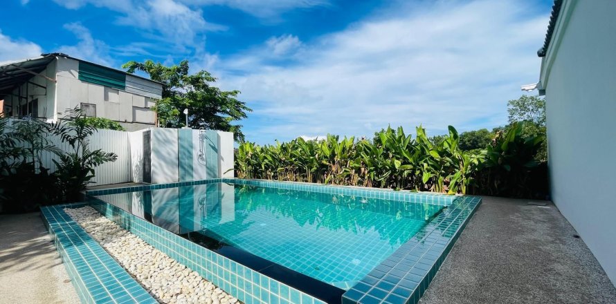 Villa in Phuket, Thailand 3 bedrooms № 169156