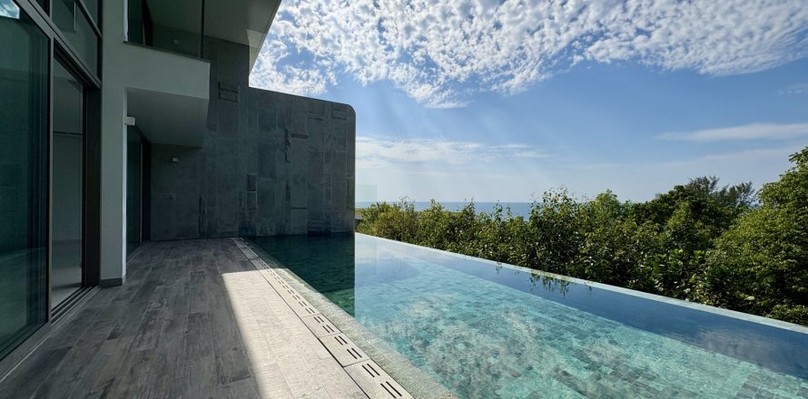 Penthouse in Phuket, Thailand 4 bedrooms № 169154