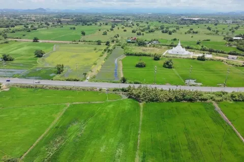 Land in Saraburi, Thailand 28800 sq.m. № 169152 - photo 7