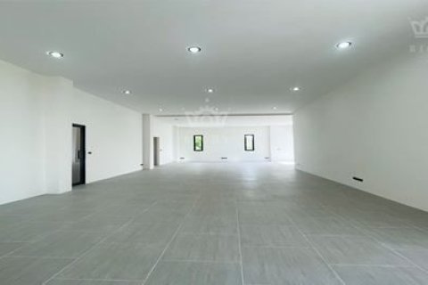 Warehouse in Samut Sakhon, Thailand № 169153 - photo 4