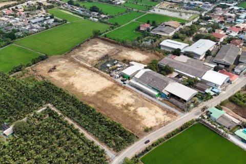 Land in Sam Phran, Thailand 1600 sq.m. № 169155 - photo 4