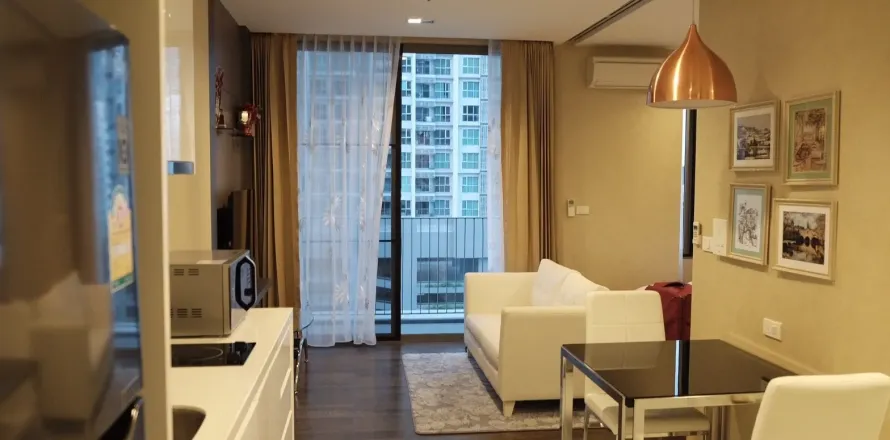 Студия в кондо в Сатхоне, Бангкок, Таиланд № 153305