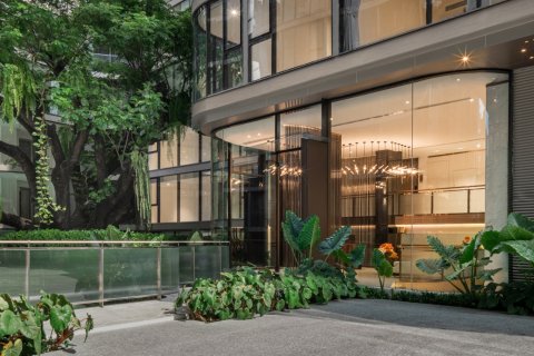 Condo in Khlong Toei, Bangkok, Thailand, 1 bedroom  № 176465 - photo 2