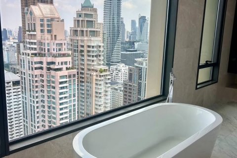 Condo à Pathum Wan, Bangkok, Thaïlande, 3 chambres  № 176468 - photo 5