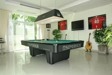 Casa de 4 dormitorios en Pattaya, Tailandia № 213137 - foto 11