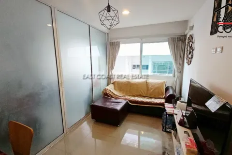 Condominio de 2 dormitorios en Jomtien Beach, Pattaya, Tailandia № 213140 - foto 3