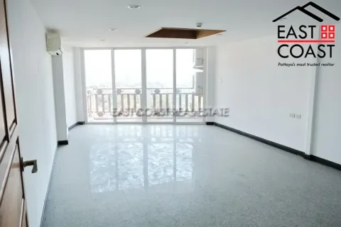 Condominio de 2 dormitorios en Jomtien Beach, Pattaya, Tailandia № 213141 - foto 4