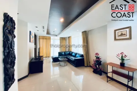 Condominio de 2 dormitorios en Jomtien Beach, Pattaya, Tailandia № 213138 - foto 2