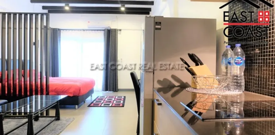 Estudio en el condominio en Pattaya, Tailandia № 213139
