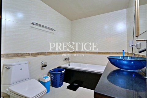 Condo in Pattaya, Thailand, 2 bedrooms № 198662 - photo 12