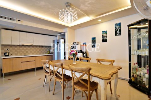 Condo in Pattaya, Thailand, 2 bedrooms № 198662 - photo 4
