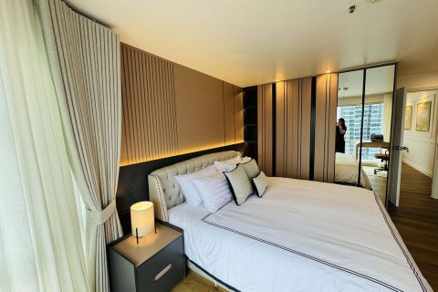 Студия в кондо в Ваттхане, Бангкок, Таиланд № 151871 - фото 5