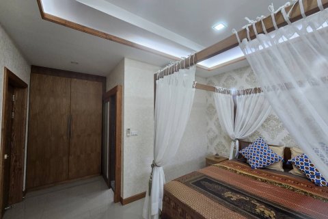 Вилла в Хуа Хине, Таиланд с 4 спальнями  № 151876 - фото 23