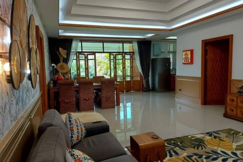 Вилла в Хуа Хине, Таиланд с 4 спальнями  № 151876 - фото 3