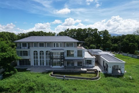 Villa à Mae Rim, Thaïlande 5 chambres № 151875 - photo 2