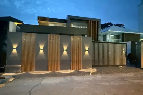 Вилла в Паттайе, Таиланд с 5 спальнями  № 151874 - фото 4