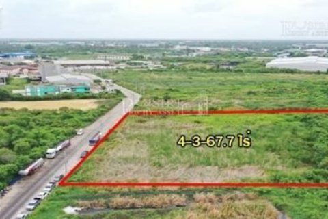 Land in Samut Sakhon, Thailand 6400 sq.m. № 173369 - photo 2